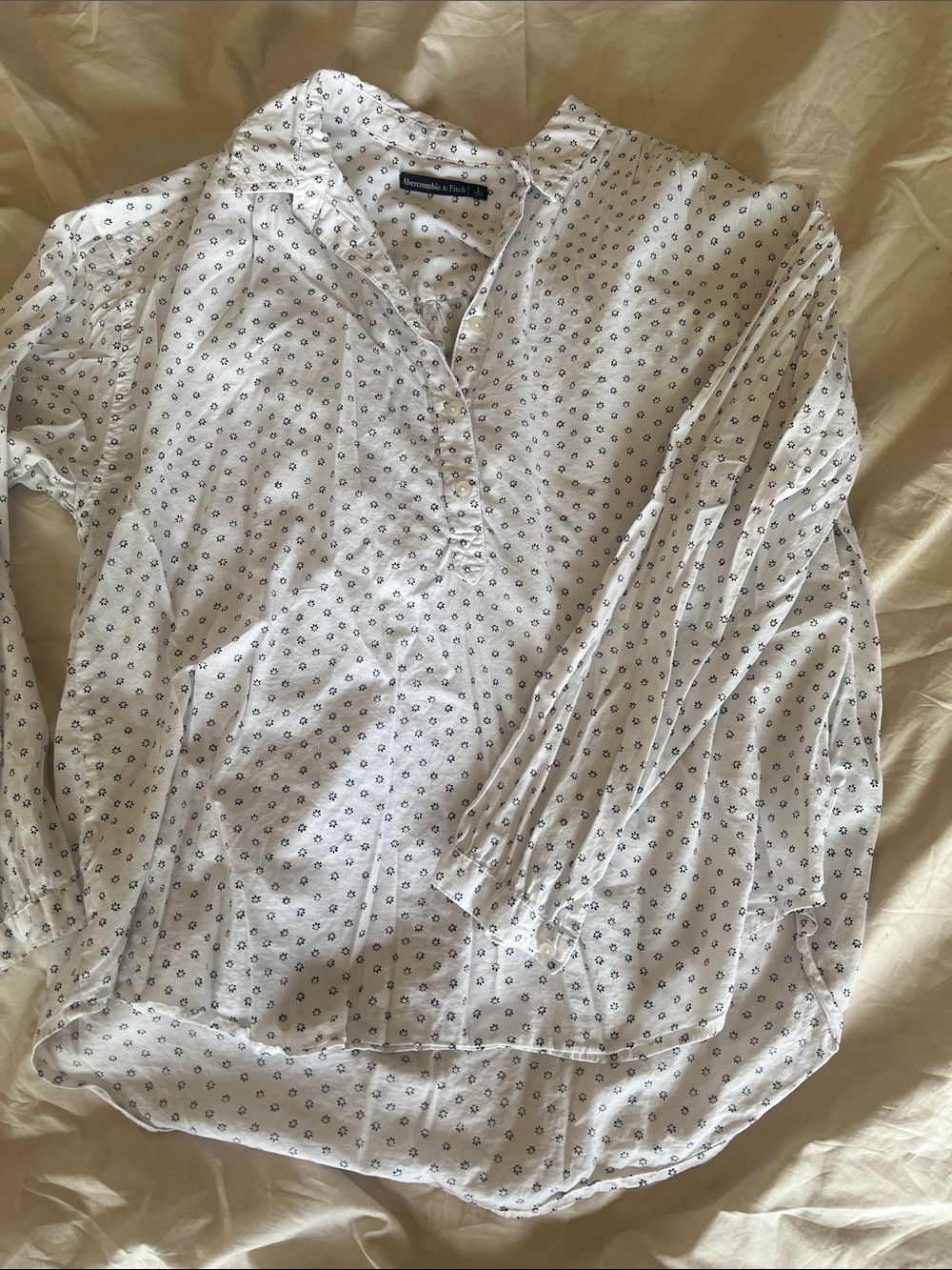 Abercrombie Lightweight White Patterned Shirt - Size L